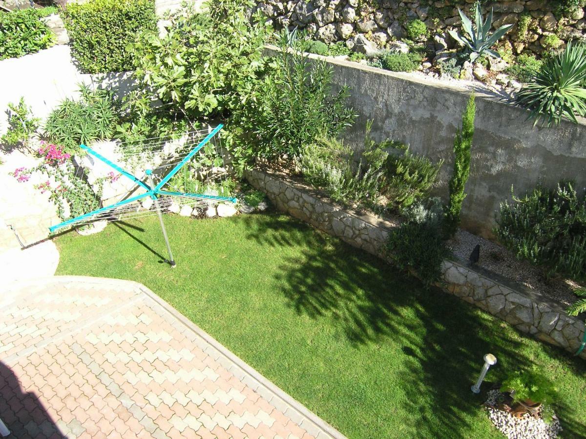 Apartments Kristina คิร์ก ภายนอก รูปภาพ